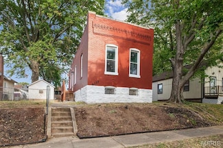 6117 Alaska Ave, Saint Louis, MO 63111