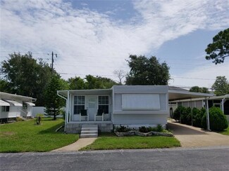 585 Sky Harbor Dr Unit 141, Clearwater, FL 33759