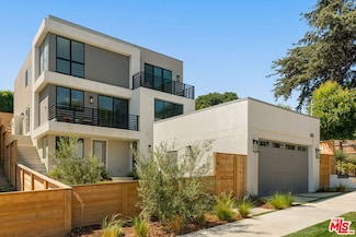 1615 N Coronado St, Los Angeles, CA 90026