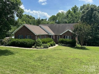 610 Mountain Place, Albemarle, NC 28001