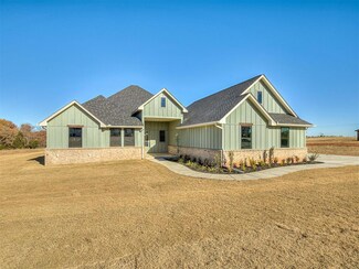 4380 Raymond Ln, Guthrie, OK 73044