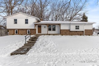 3000 Woodside Ave SE, Grand Rapids, MI 49508