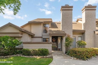 1215 Keystone Ln, Santa Maria, CA 93454