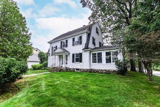 790 Watertown St, Newtonville, MA 02460