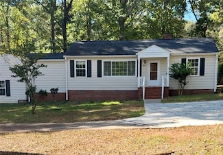 939 Chester Cir, Pendleton, SC 29670