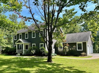 29 Mansfield Dr, Jericho, VT 05465