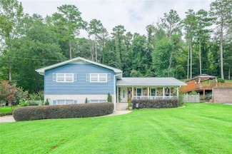 1553 Sultan Ln, Riverdale, GA 30296