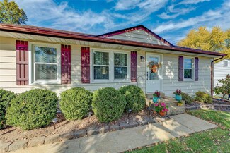 11109 Pine Forest Dr, Saint Louis, MO 63126