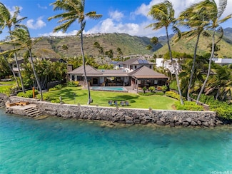 96 Niuiki Cir, Honolulu, HI 96821