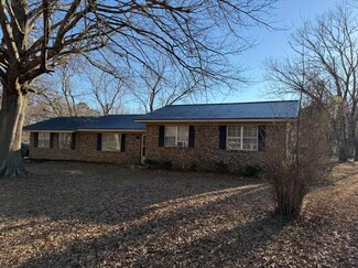 1203 E Loveless Rd, Booneville, MS 38829