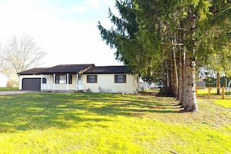 52112 County Road 1, Granger, IN 46530