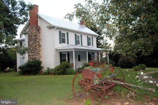 5717 Scuffletown Rd, Barboursville, VA 22923