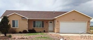 1327 N Blazing Star Ln, Pueblo, CO 81007