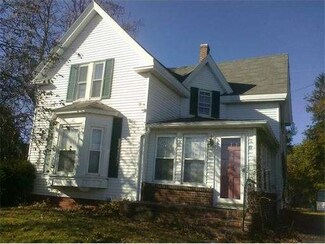 11 Rosemont St, Haverhill, MA 01830