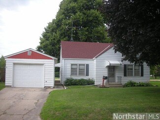 612 2nd St NE, Montgomery, MN 56069