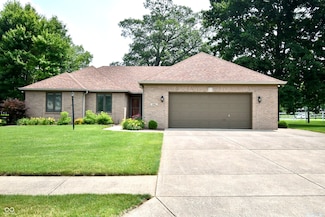 5943 Red Maple Dr, Indianapolis, IN 46237