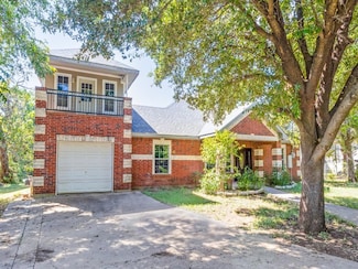5029 Cranfill Dr, Dallas, TX 75241