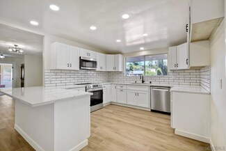 2021 N Nutmeg St, Escondido, CA 92026