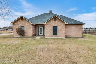 215 Colorado Rd, Duson, LA 70529