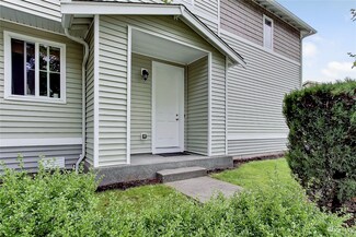 2697 Bronson Ave Unit 2697, Dupont, WA 98327