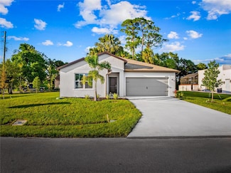 1689 SW Abingdon Ave, Port St. Lucie, FL 34953