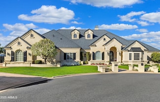 1233 E Salado Cir, Mesa, AZ 85203