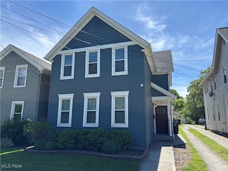 2450 Tremont Ave, Cleveland, OH 44113