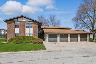 4128 192nd Ct Unit 221, Country Club Hills, IL 60478
