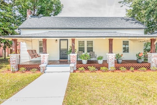 148 N 4th St, MacClenny, FL 32063
