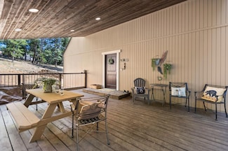 4414 Sierra Springs Dr, Pollock Pines, CA 95726