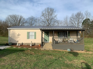 846 Pointe Ln, Lafayette, TN 37083