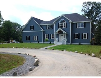 7 Fantasia Ln, Burlington, MA 01803