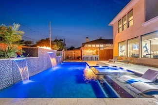 4614 Newmore Ave, Dallas, TX 75209