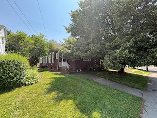 831 E 6th St, Erie, PA 16507