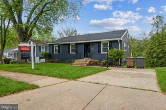 814 Burdette Rd, Rockville, MD 20851