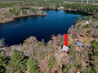 4 Smelt Pond Rd, Kingston, MA 02364