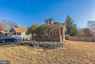 15 Carolina Ave, Ewing, NJ 08618