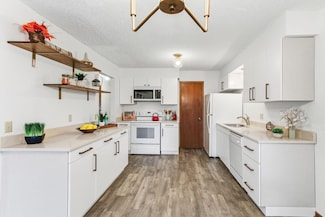 1923 Fox Ridge Dr Unit B, Saint Paul, MN 55118