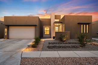 9204 Balloon Glow Ln NE, Albuquerque, NM 87113