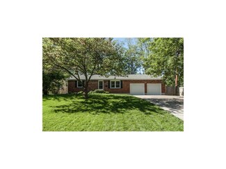7919 W 78th St, Overland Park, KS 66204