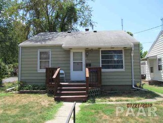2404 W Wiswall St, Peoria, IL 61605