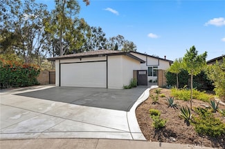 27502 Los Banos, Mission Viejo, CA 92691