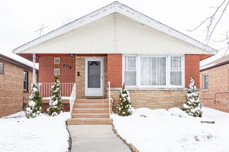 8144 S Whipple St, Chicago, IL 60652