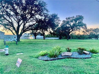 3421 N Shary Rd, Alton, TX 78573