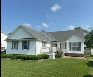 114 Poplar St, Portland, TN 37148
