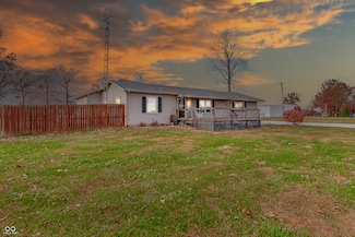 47 N Finley Firehouse Rd, Scottsburg, IN 47170