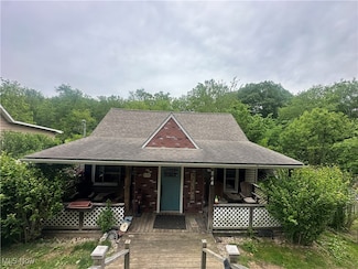 231 Pine St, Weirton, WV 26062