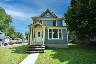 401 1st Ave, Wanamingo, MN 55983