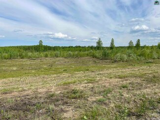 2700 Hurst Rd, North Pole, AK 99705