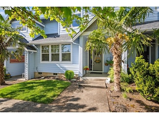 37967 Cascadia Village Dr, Sandy, OR 97055